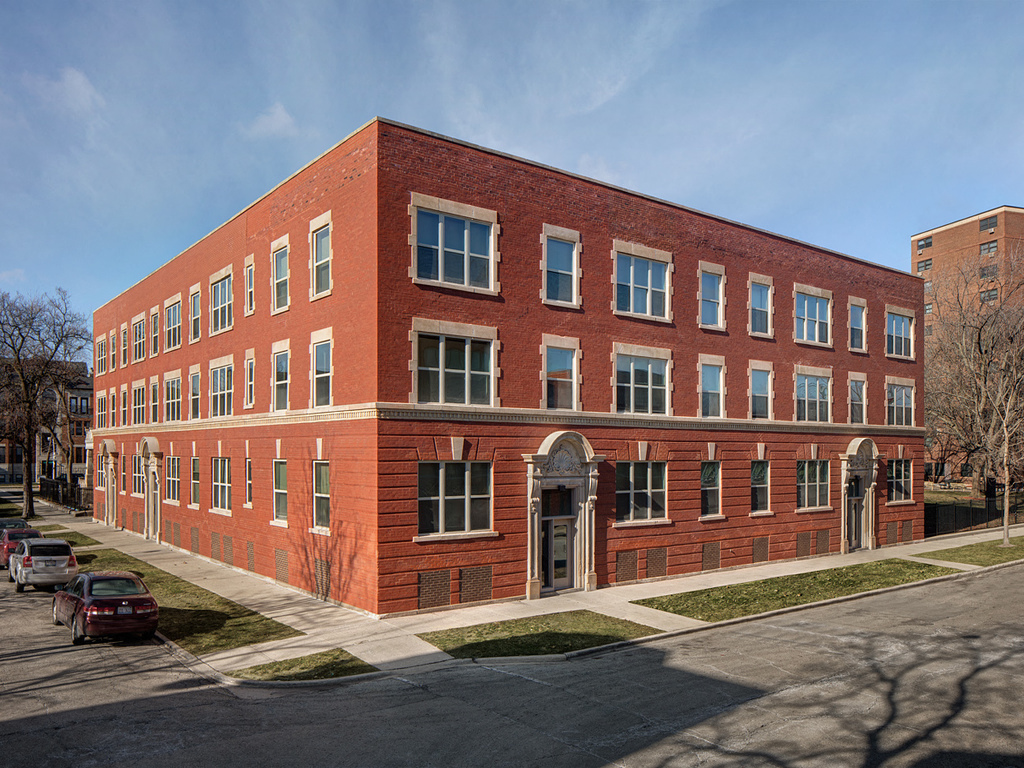 Cornerstone Apartments in Chicago, IL Photo Gallery